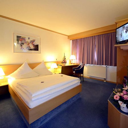 Hotel Bavaria Brehna Kültér fotó