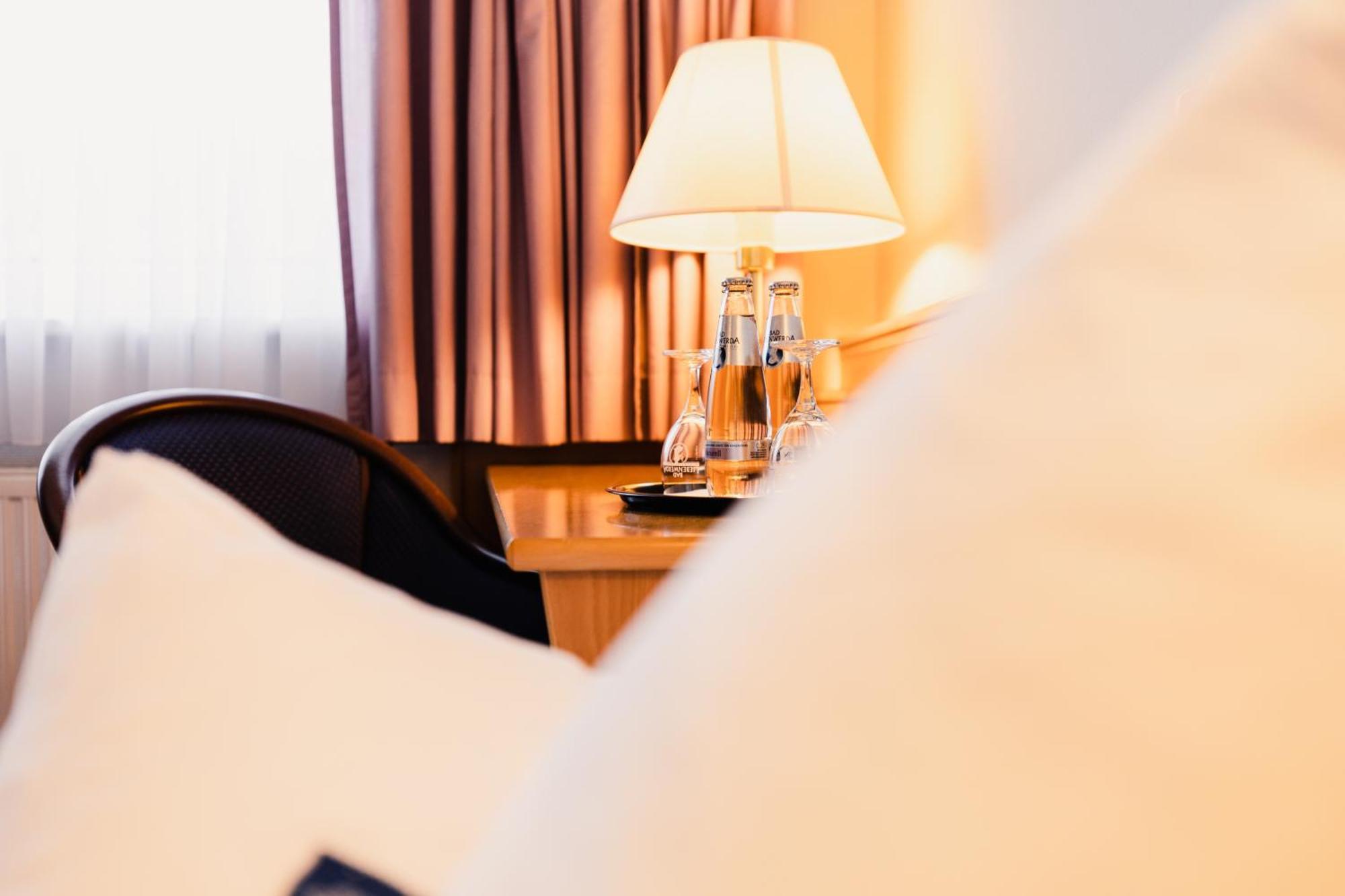 Hotel Bavaria Brehna Kültér fotó