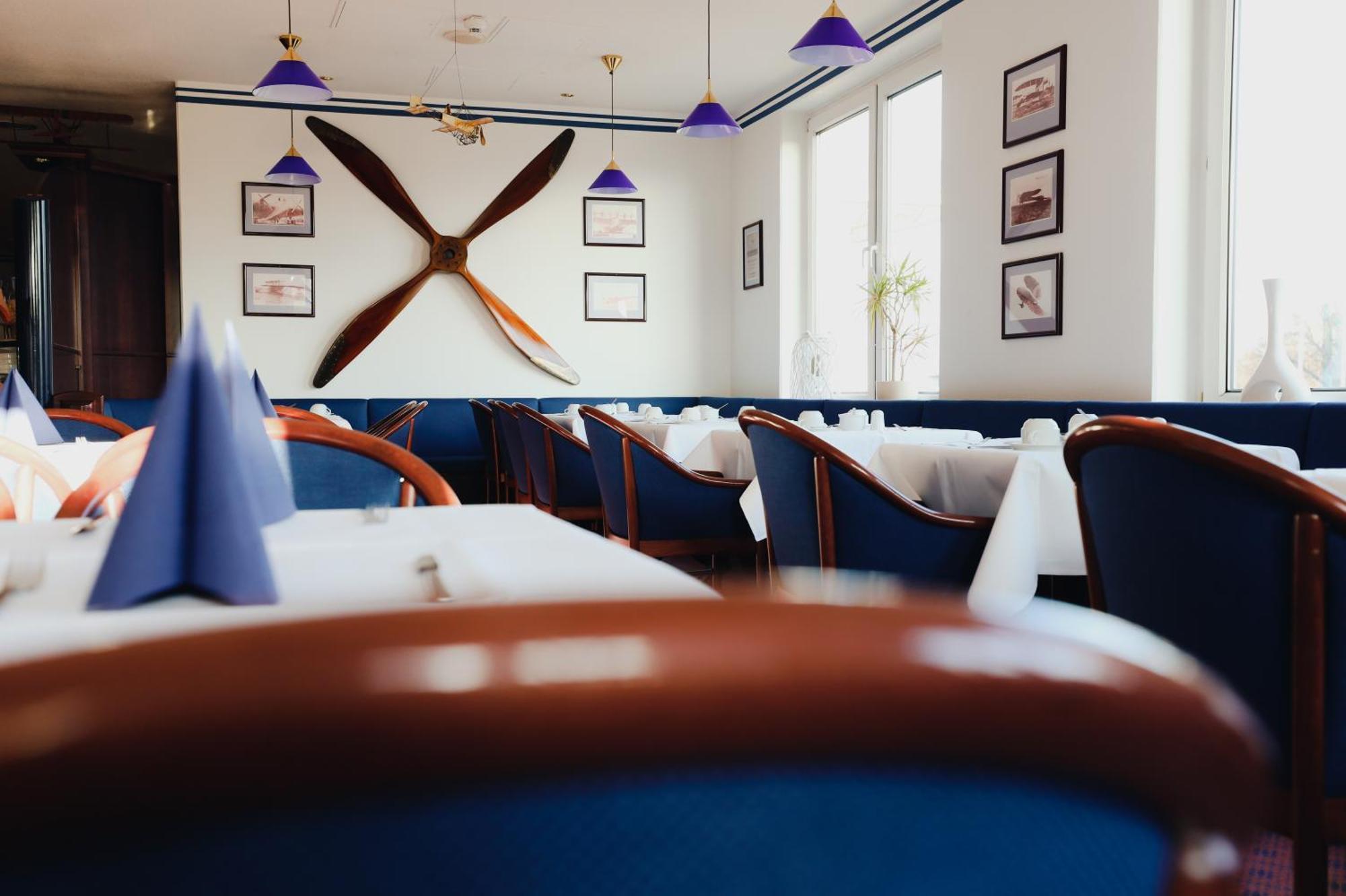 Hotel Bavaria Brehna Kültér fotó